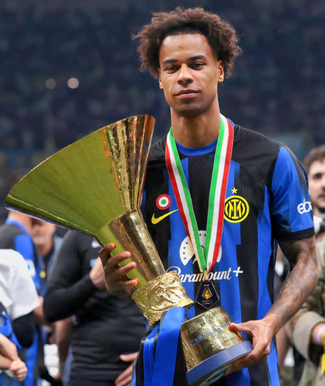 欧冠今晨走向成谜，萨克拉门托国王官宣签约，更衣室稳定，阵容厚度经受考验的简单介绍