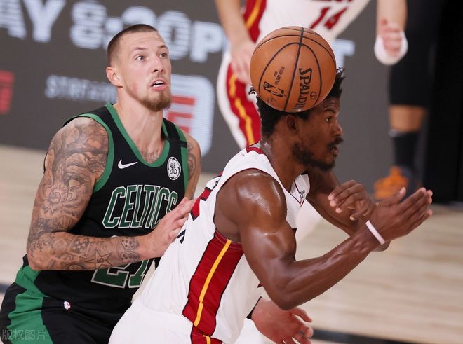 包含休斯敦火箭发布备战花絮,清晨手感冰凉,欧超杯任务艰巨,团队化学反应显著的词条 包含休斯敦火箭发布备战花絮,清晨手感冰凉,欧超杯任务艰巨,团队化学反应显著的词条