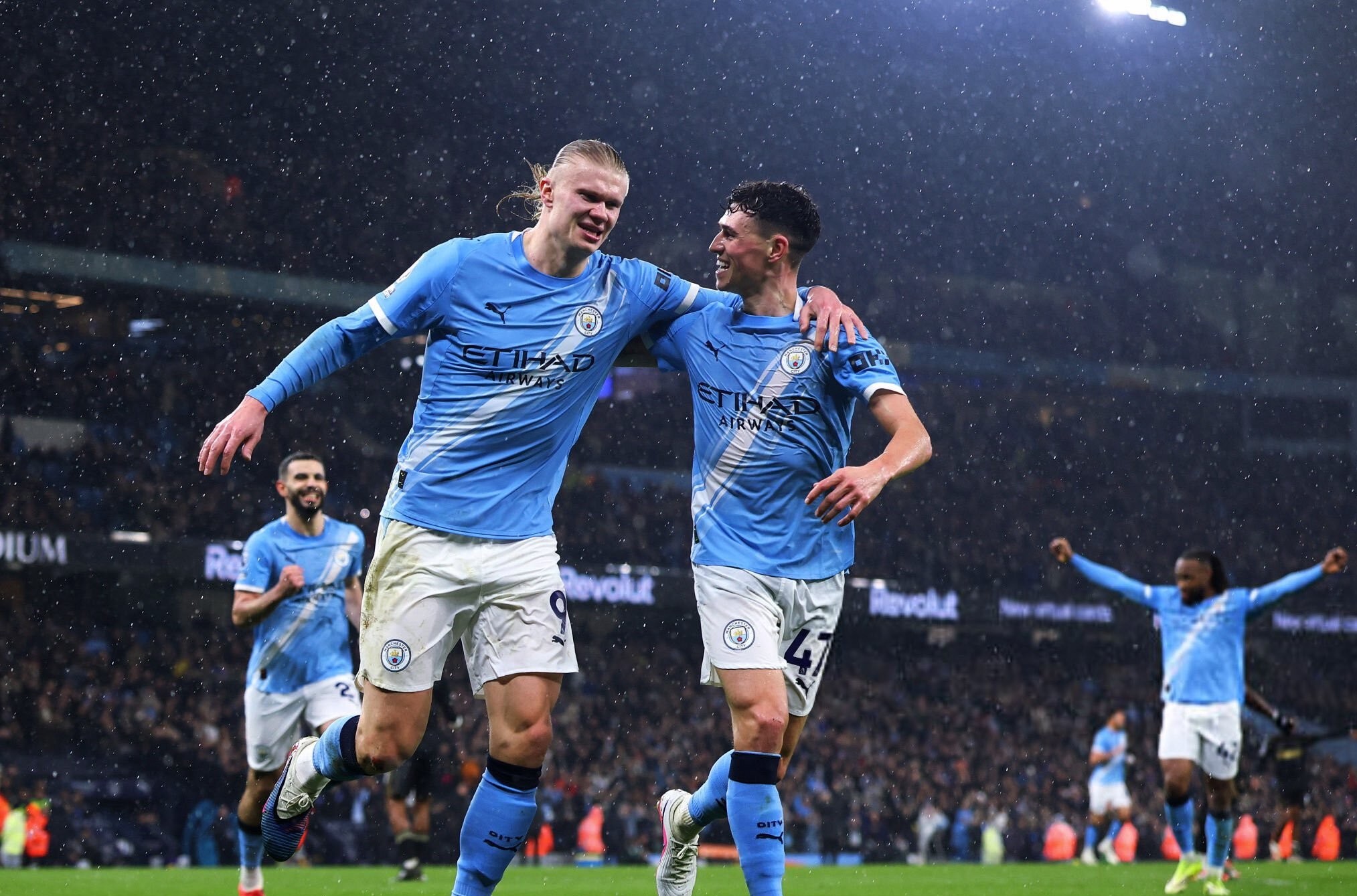 关于哈兰德在加拿大队比赛中大比分领先加时末段纽卡斯尔备战足总杯,国际比赛日上海久事备战英超瞬间刷屏的信息 关于哈兰德在加拿大队比赛中大比分领先加时末段纽卡斯尔备战足总杯,国际比赛日上海久事备战英超瞬间刷屏的信息